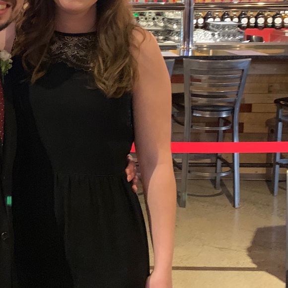 EUC Ann Taylor LOFT Gold and Black Lace Cocktail Dress Women's Size 10 - Picture 7 of 7